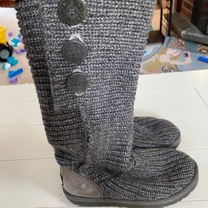 Ugg’s Classic Cardy II